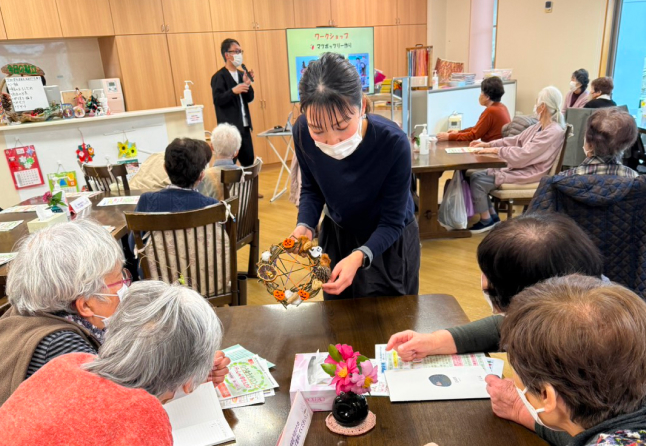 認知症カフェ「カフェ・ド・ラシーナ」